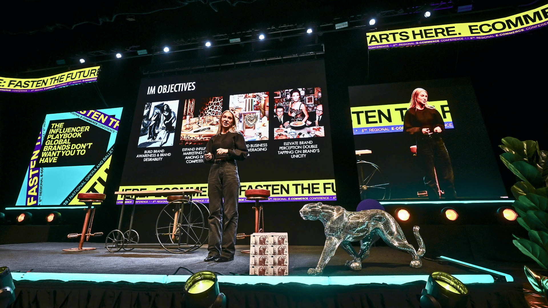 Ecommerce Conference stage and audience